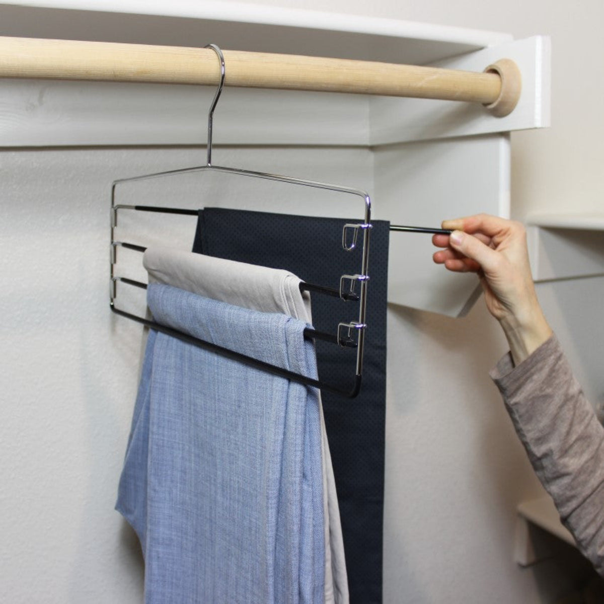 4-Tier Folding Pants Hanger - view 5